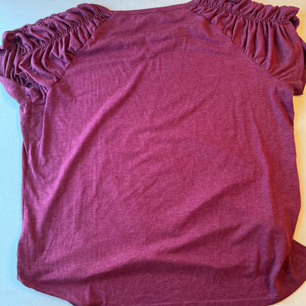 Amazon Ruched Sleeve Top | 2X - Picture 6 of 6